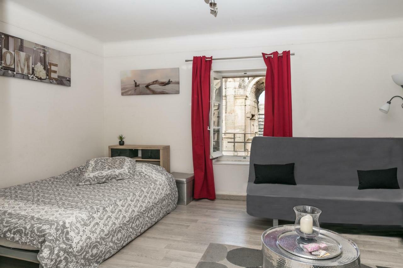 Studio Avec Vue Sur Les Arenes Arles Buitenkant foto