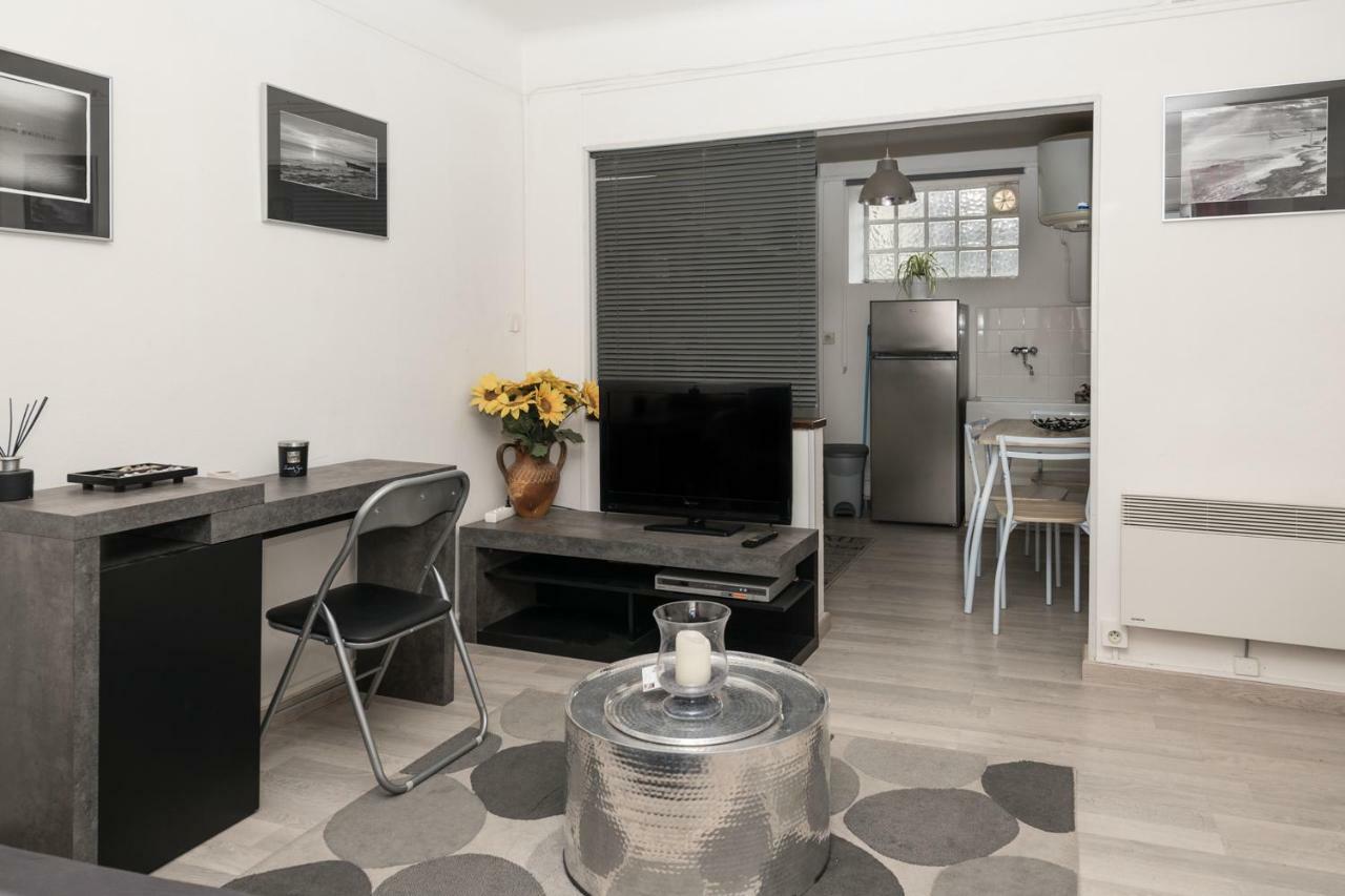 Studio Avec Vue Sur Les Arenes Arles Buitenkant foto